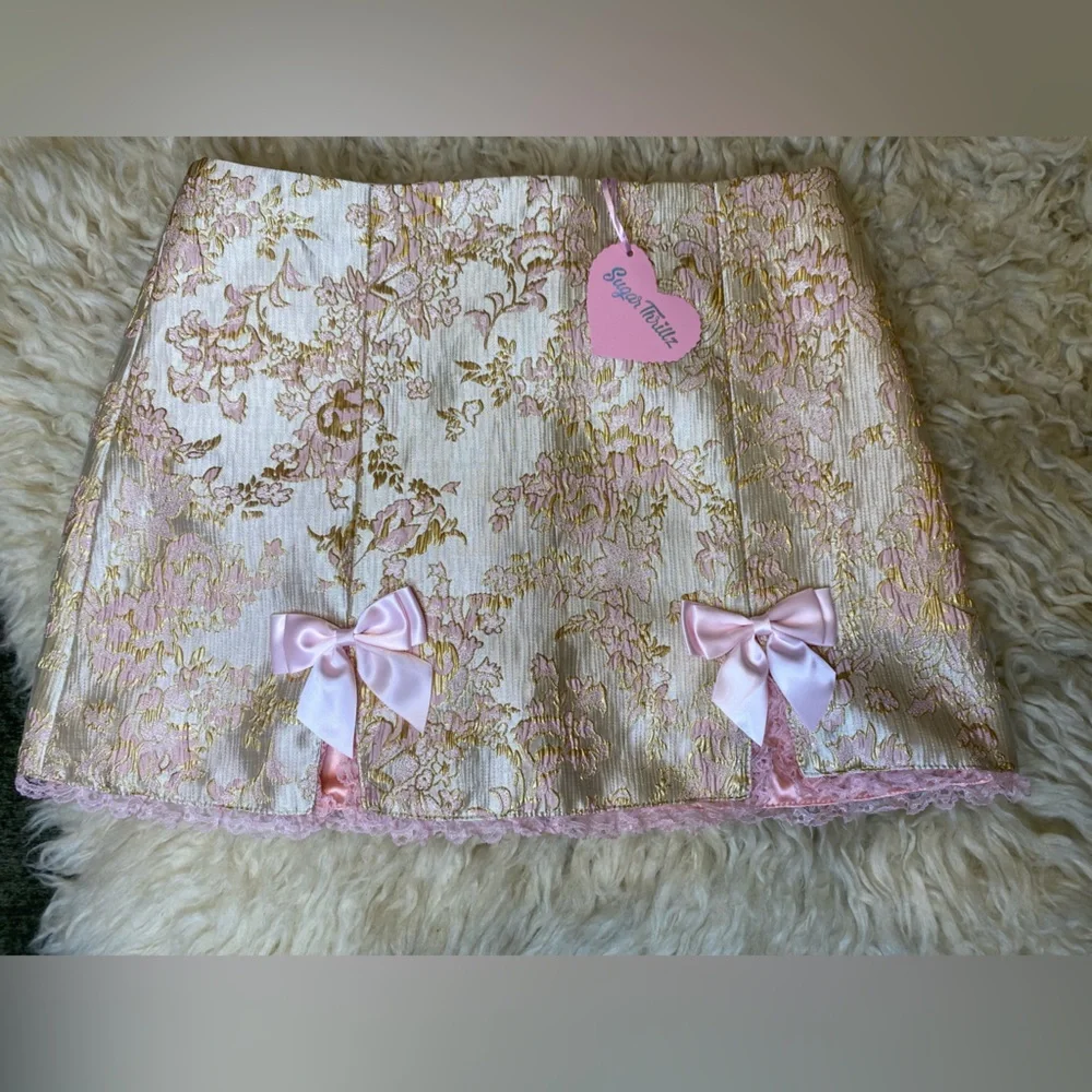 Sugar Thrillz Pink and Gold Floral Brocade mini skirt - Picture 1 of 5